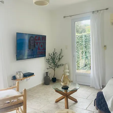 Apartment Acces Piscine - T2 Serena *