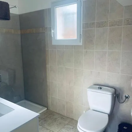 Acces Piscine - T2 Serena Апартаменты *