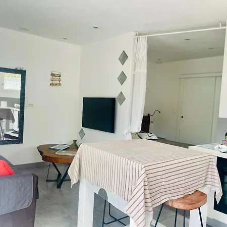 Acces Piscine - T2 Serena * Cuttoli-Corticchiato