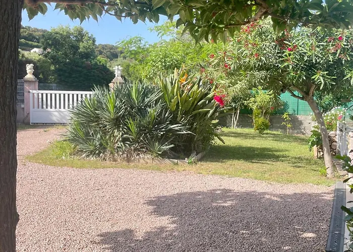 Acces Piscine - T2 Serena شقة *