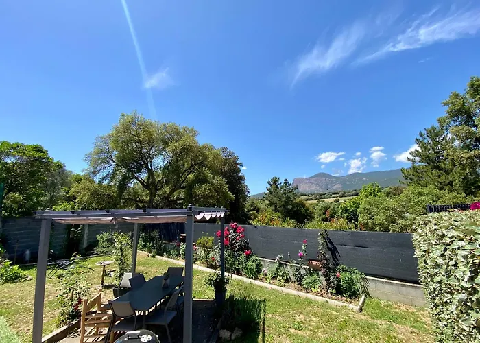 Acces Piscine - T2 Serena شقة *